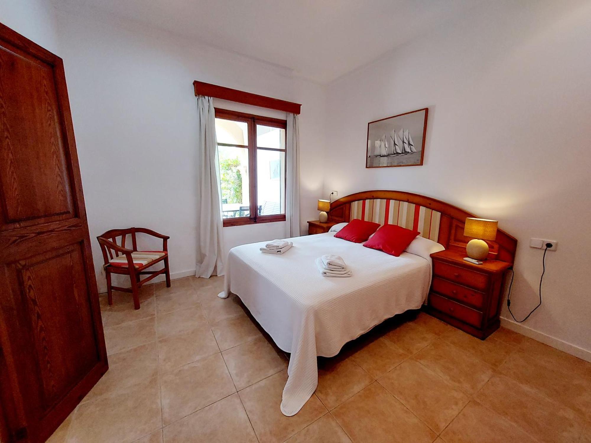 Casa Faro Spacious, Ground Floor On The Pine Walk, Covered Terrace With Sea Views. Wifi/air Con Apartment